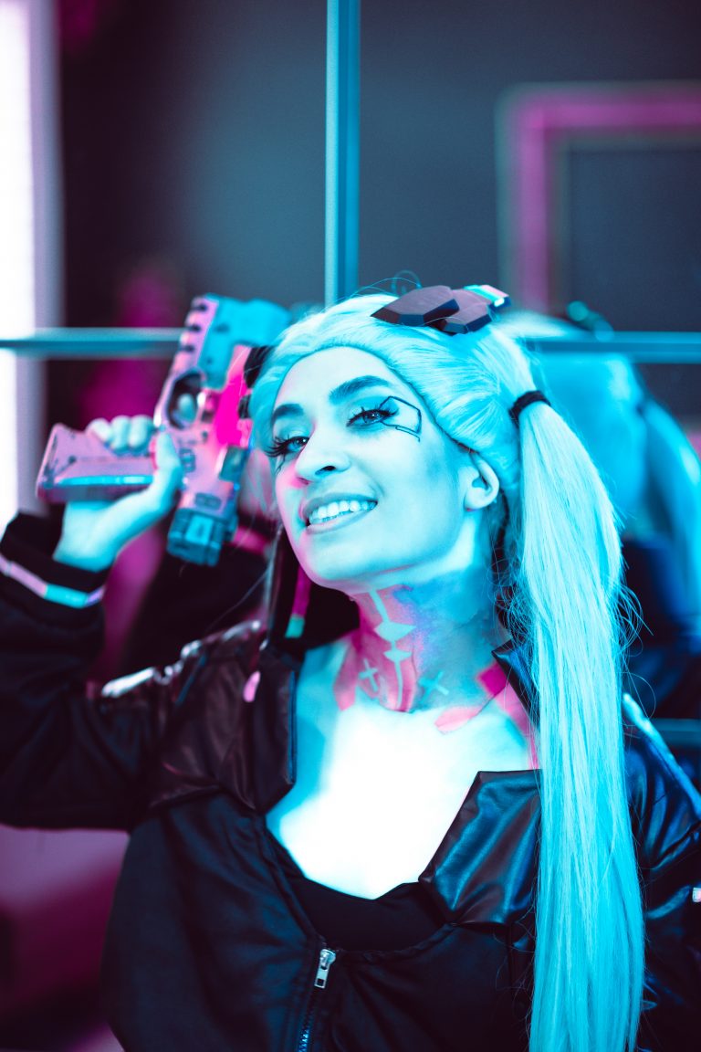 Ugami as Rebecca